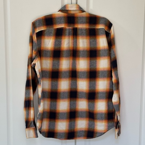 Gap Man’s L Flannel Shirt - Picture 10 of 13
